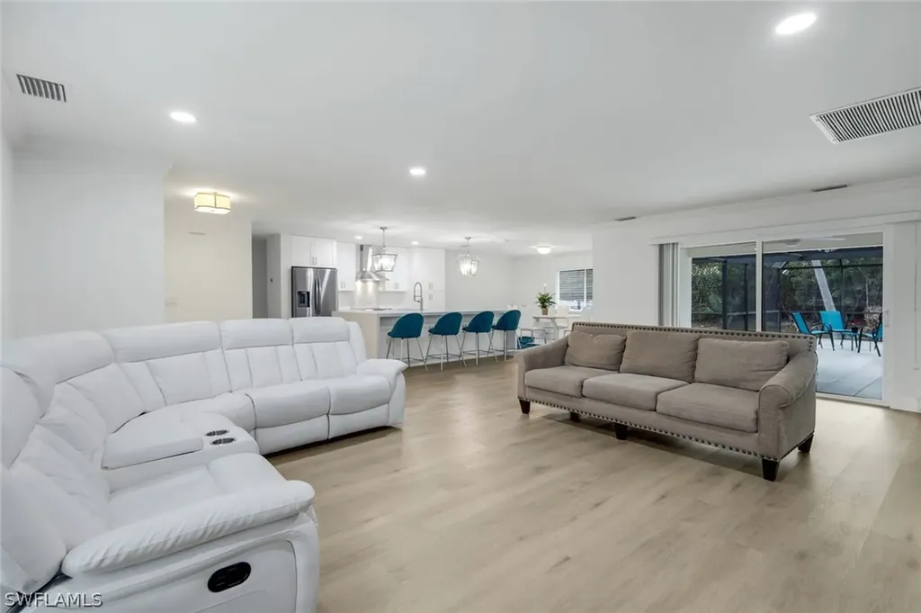 27153 Edenbridge Court Bonita Springs FL 34135