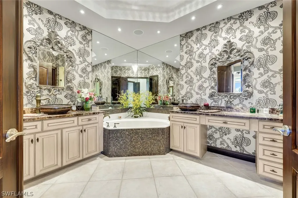 15516 Monterosso Lane Naples FL 34110