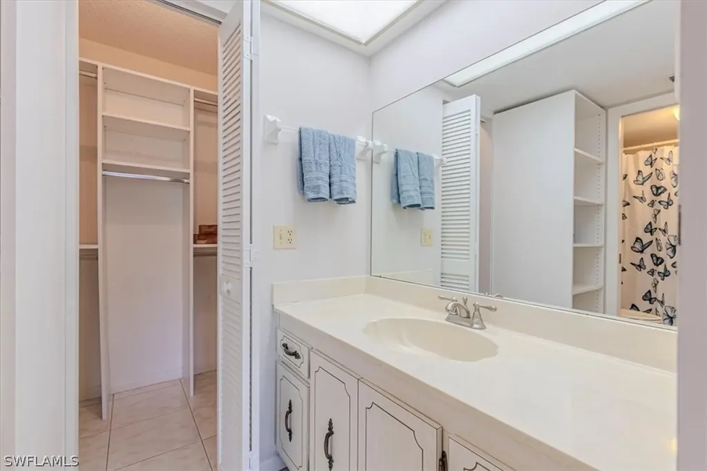 51 Glades Boulevard Naples FL 34112