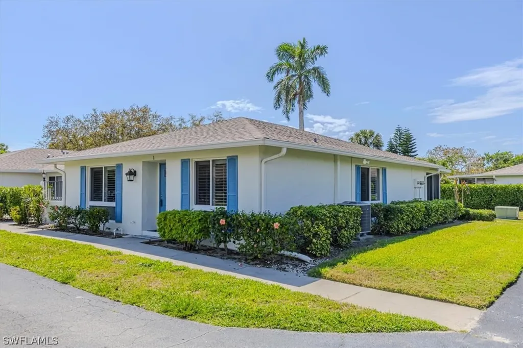 51 Glades Boulevard Naples FL 34112