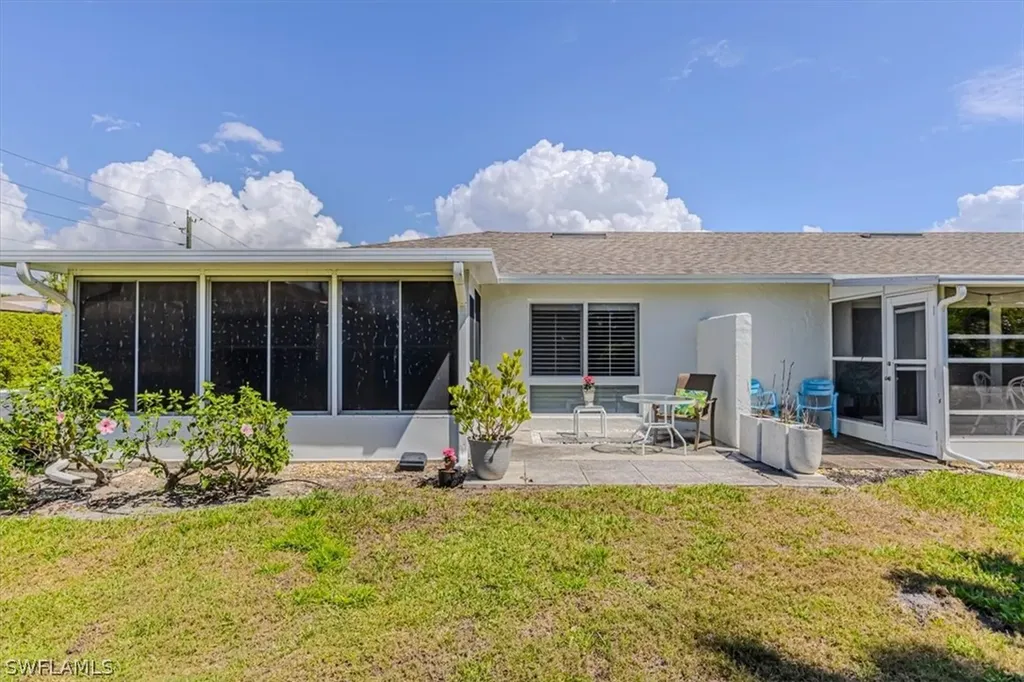 51 Glades Boulevard Naples FL 34112