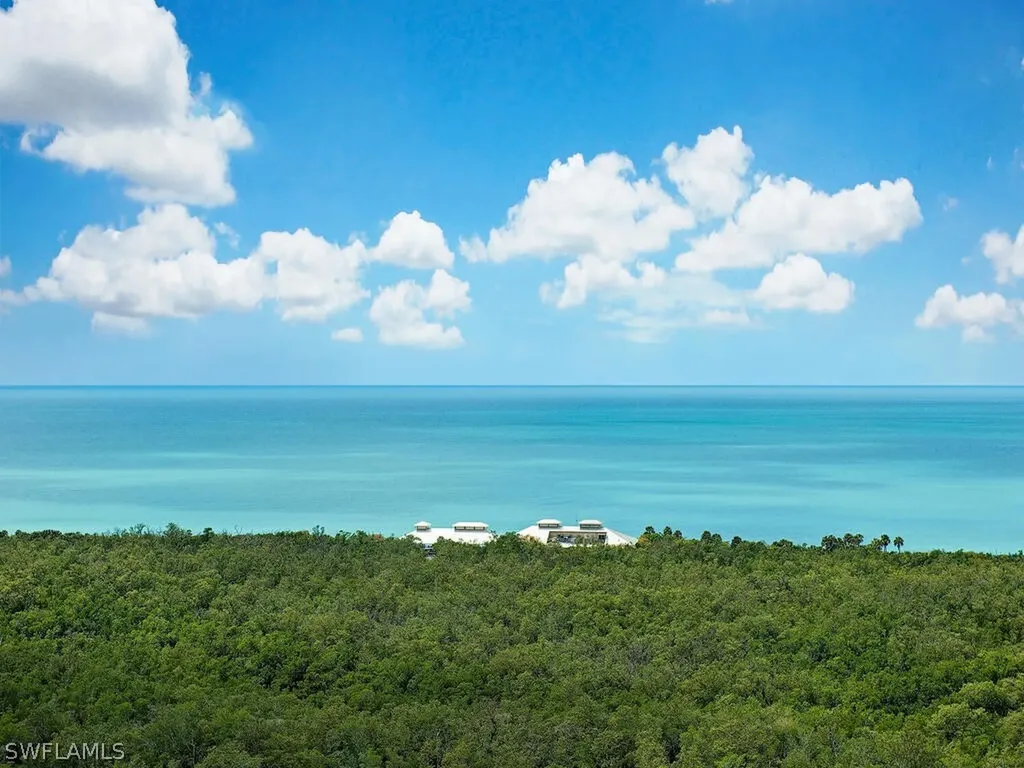 7225 Pelican Bay Boulevard Naples FL 34108