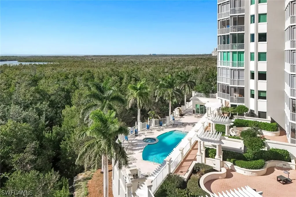 265 Indies Way Naples FL 34110