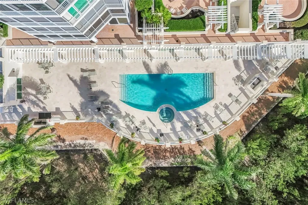 265 Indies Way Naples FL 34110