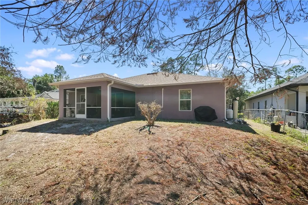 4721 16th Avenue SE Naples FL 34117