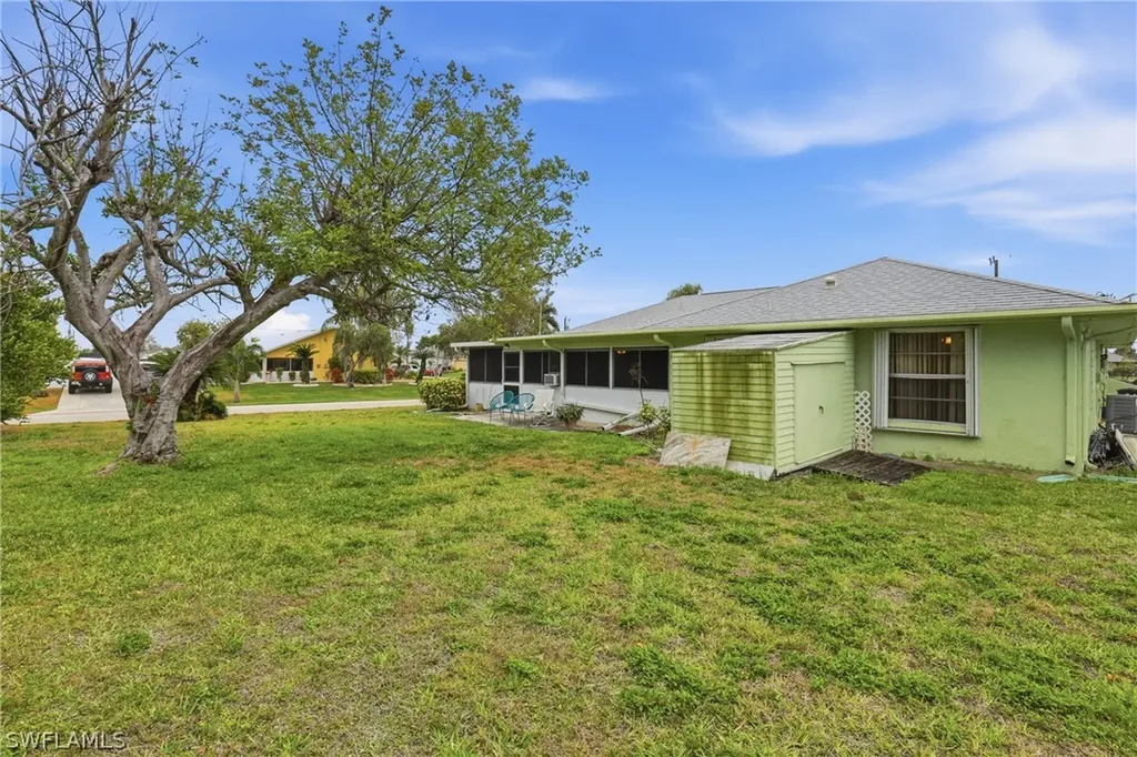 219 SE 16th Terrace Cape Coral FL 33990