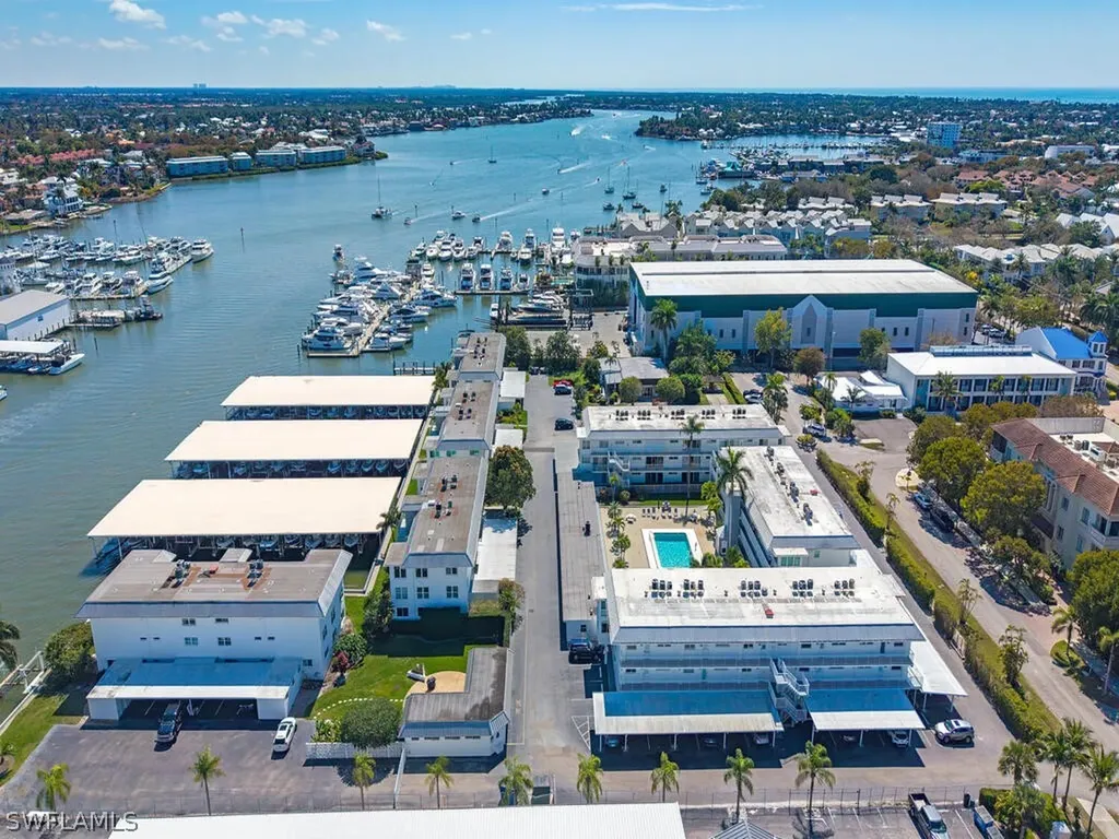 1100 8th Avenue S Naples FL 34102