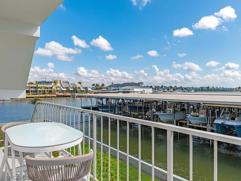 1100 8th Avenue S Naples FL 34102