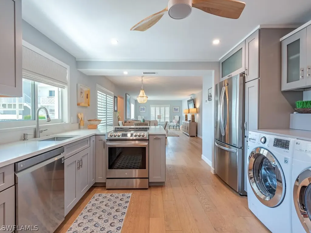 1100 8th Avenue S Naples FL 34102