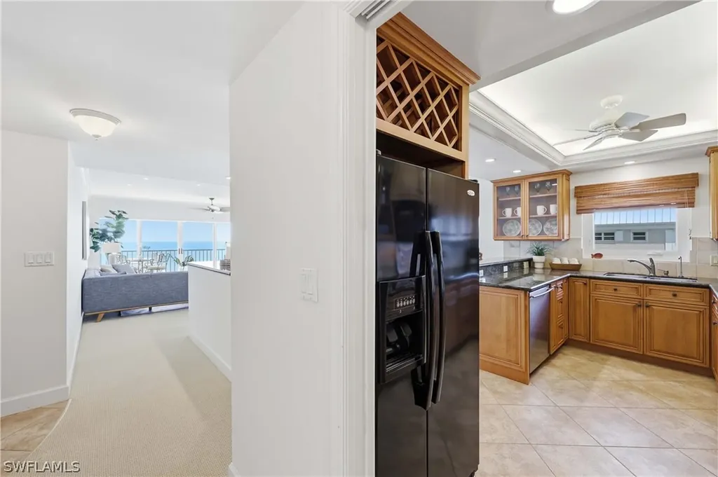 2885 Gulf Shore Boulevard N Naples FL 34103