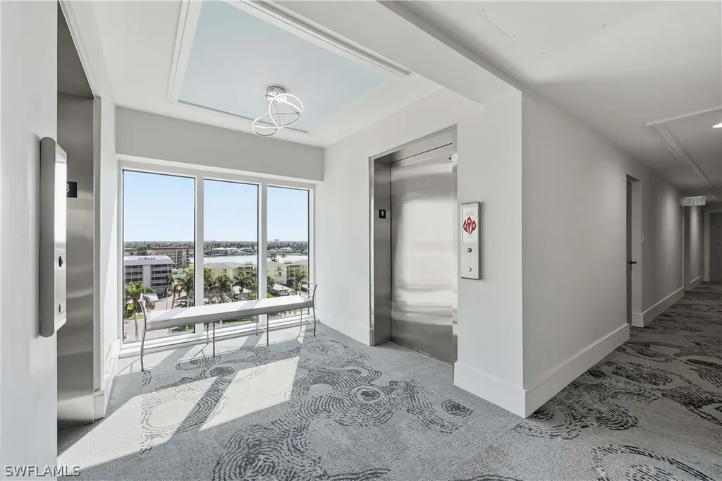 2885 Gulf Shore Boulevard N Naples FL 34103