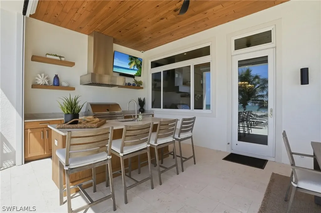 6120 Court Street Fort Myers Beach FL 33931