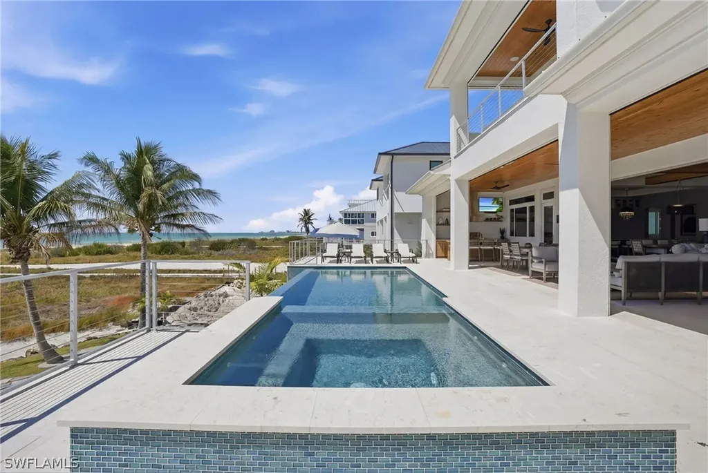 6120 Court Street Fort Myers Beach FL 33931