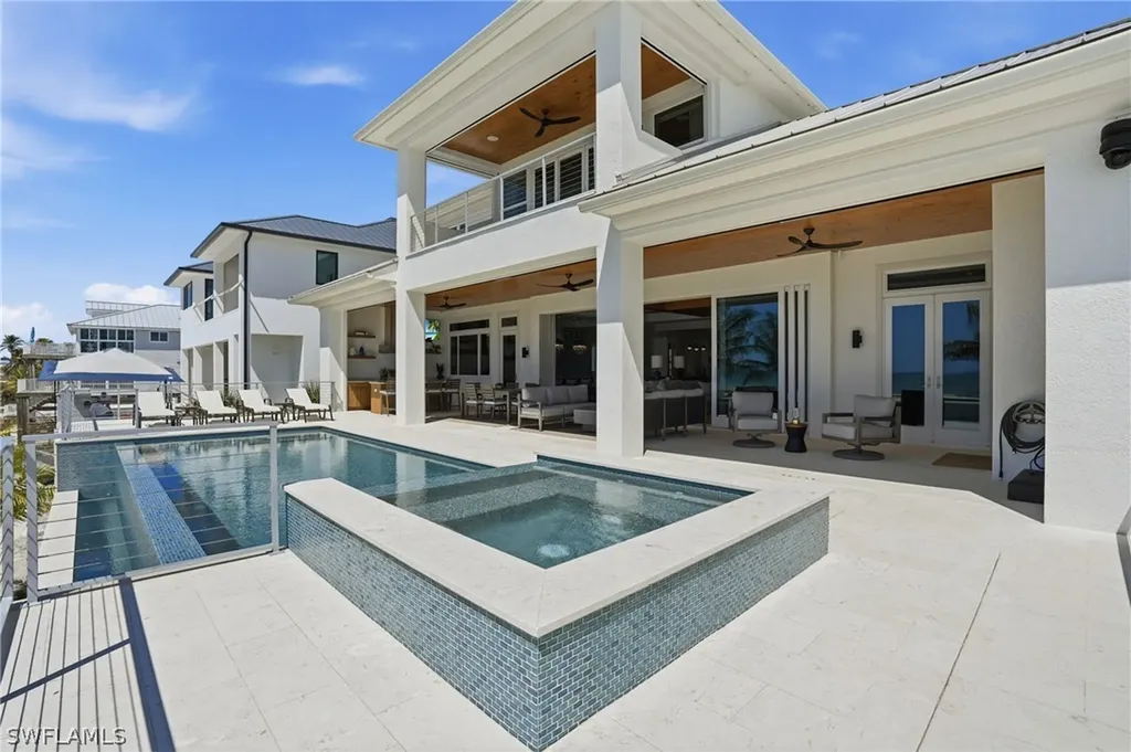 6120 Court Street Fort Myers Beach FL 33931