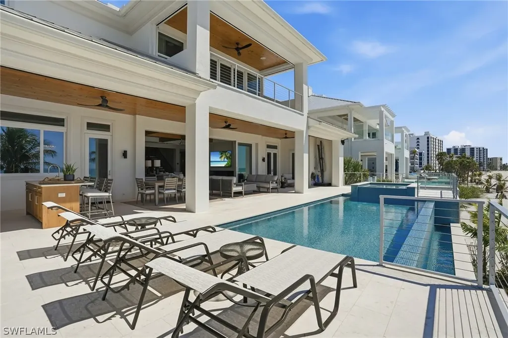 6120 Court Street Fort Myers Beach FL 33931