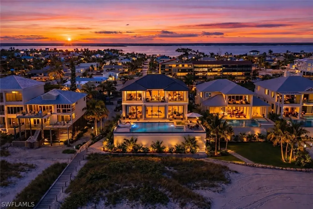 6100 Court Street Fort Myers Beach FL 33931