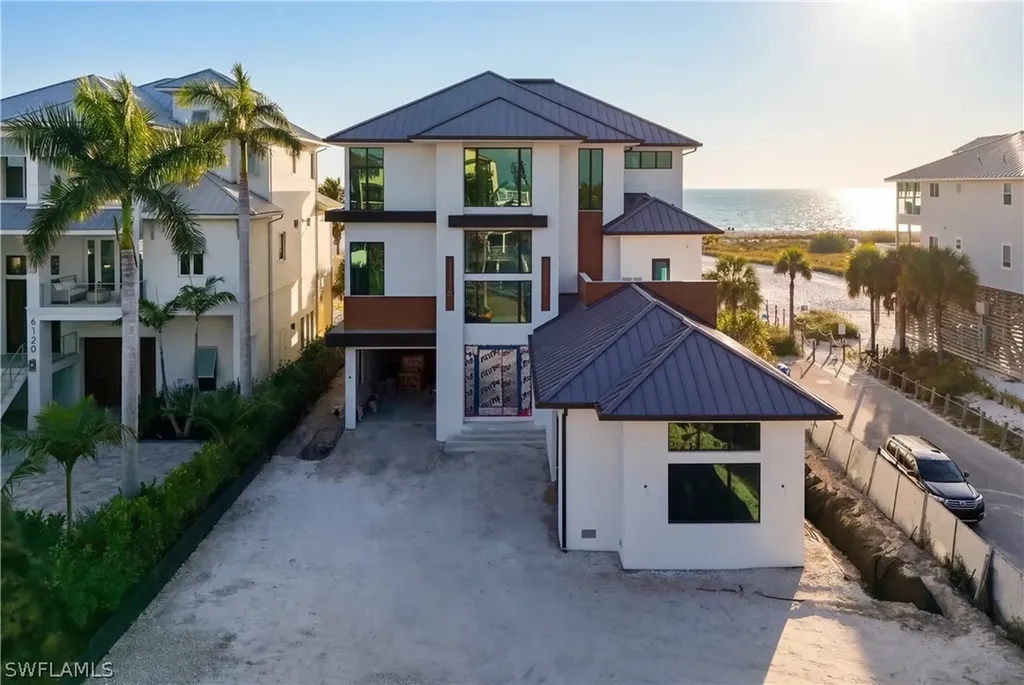 6100 Court Street Fort Myers Beach FL 33931