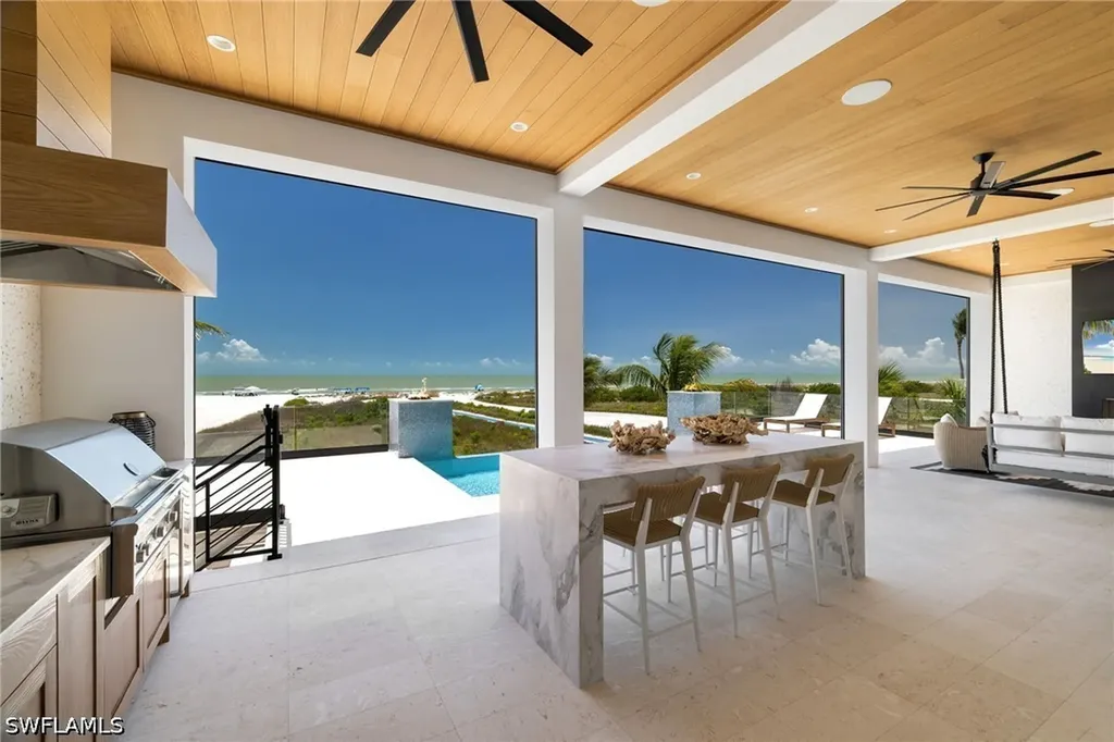 6100 Court Street Fort Myers Beach FL 33931