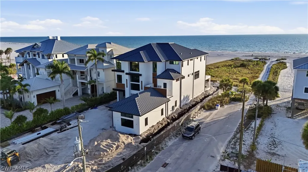 6100 Court Street Fort Myers Beach FL 33931