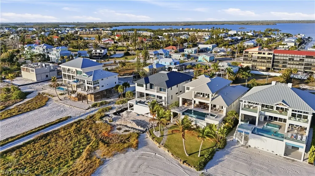 6100 Court Street Fort Myers Beach FL 33931