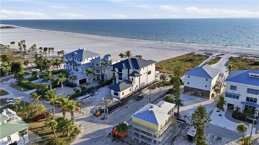 6100 Court Street Fort Myers Beach FL 33931