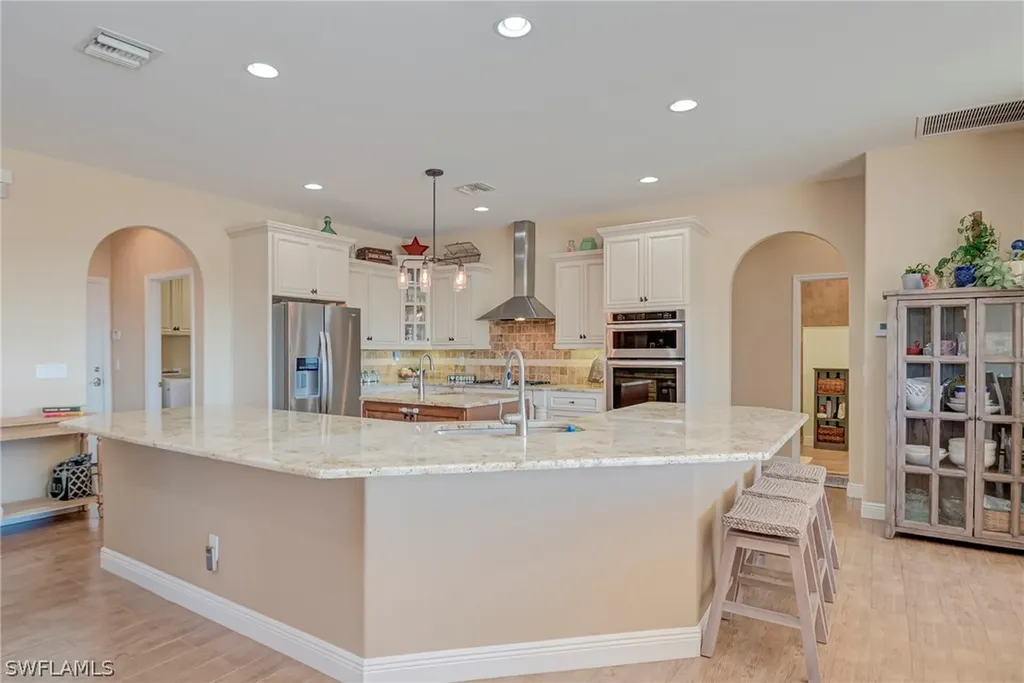 1316 NE 20th Street Cape Coral FL 33909