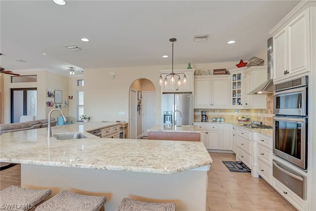 1316 NE 20th Street Cape Coral FL 33909