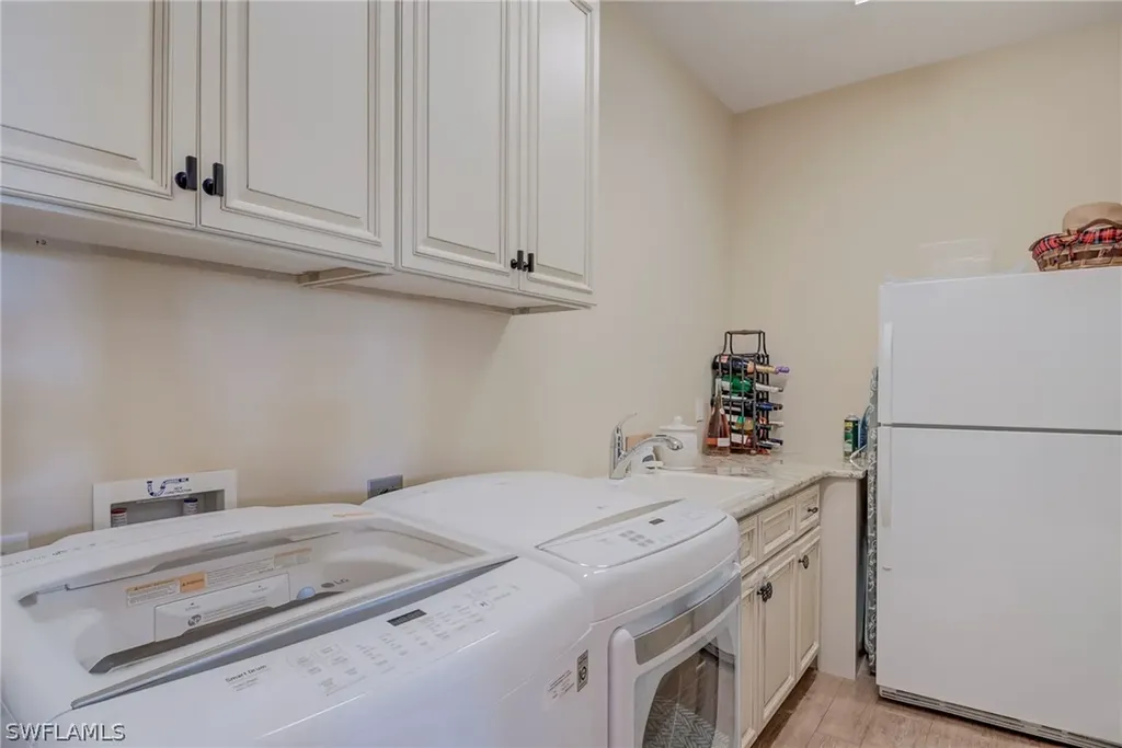 1316 NE 20th Street Cape Coral FL 33909