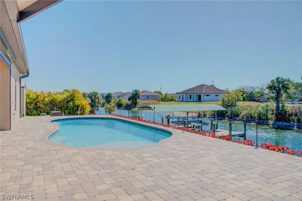 1316 NE 20th Street Cape Coral FL 33909