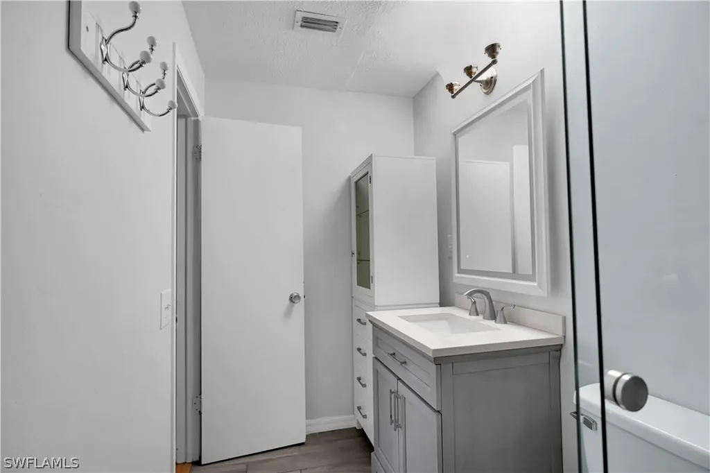 6777 Winkler Road Fort Myers FL 33919