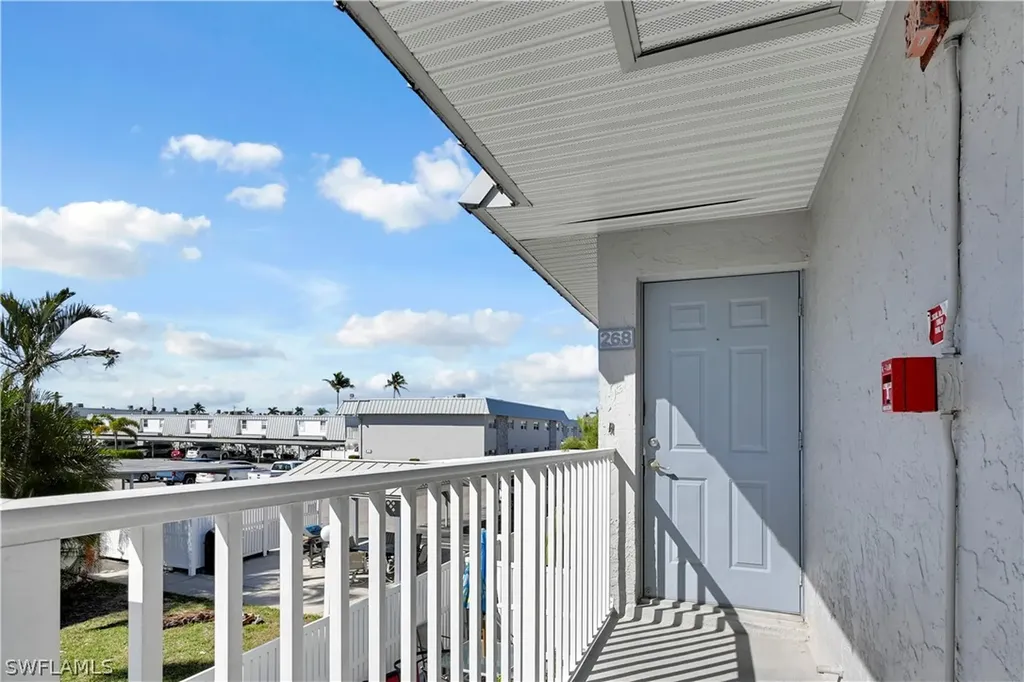 6777 Winkler Road Fort Myers FL 33919