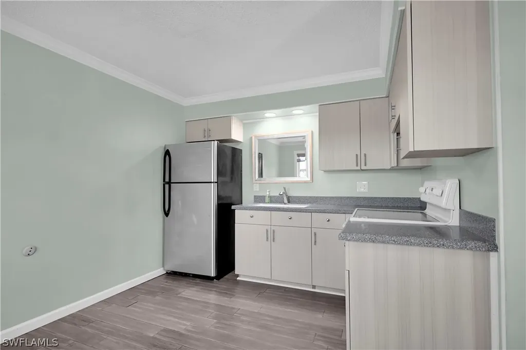 6777 Winkler Road Fort Myers FL 33919