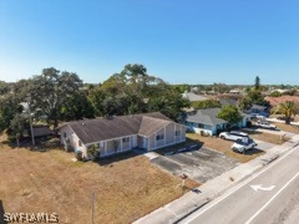 706 Hancock Bridge Parkway Cape Coral FL 33990