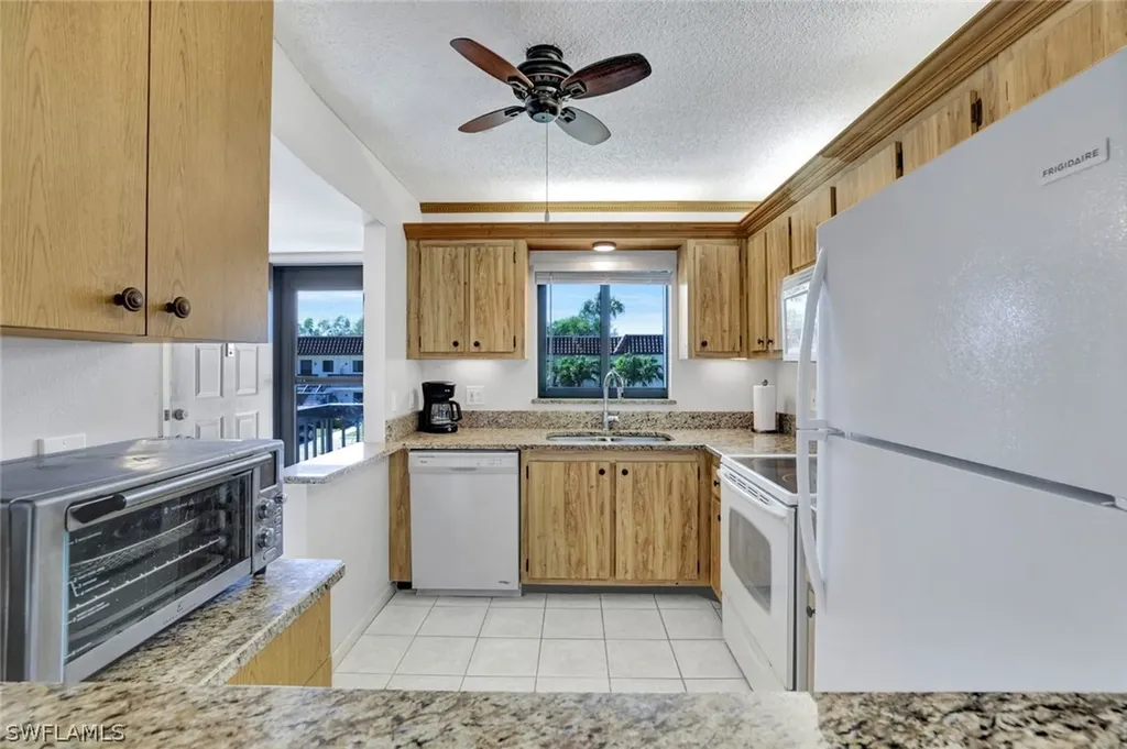 4251 27th Court SW Naples FL 34116