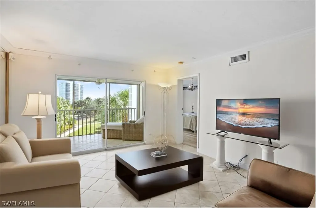 340 Horse Creek Drive Naples FL 34110