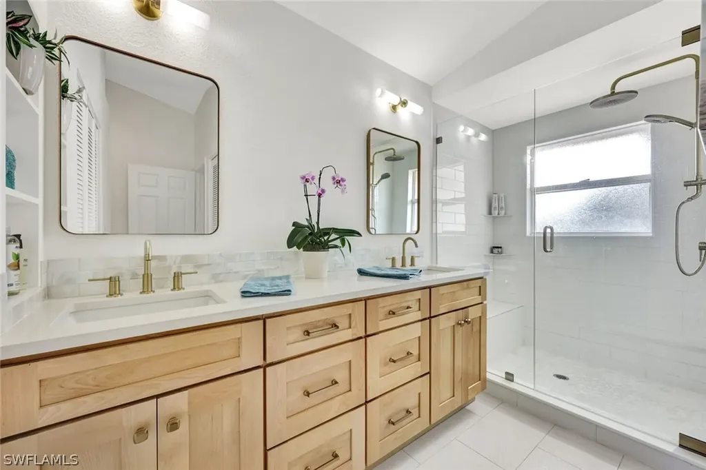 314 Emerald Bay Circle Naples FL 34110