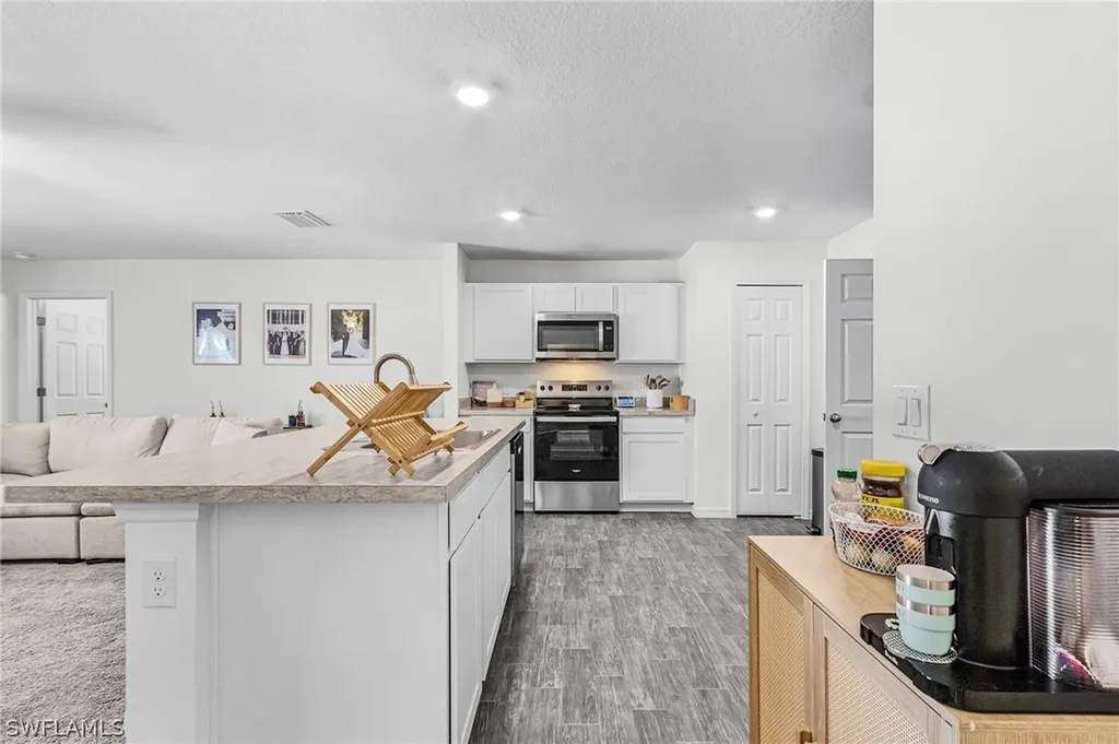 1618 NW 7th Avenue Cape Coral FL 33993
