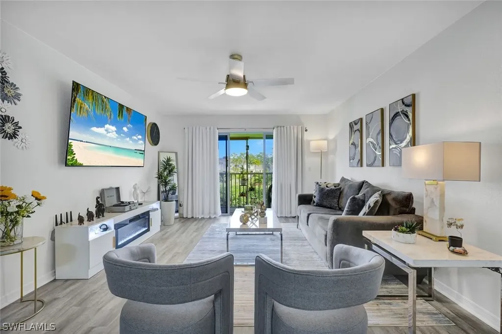 1599 Trafalgar Lane Naples FL 34116