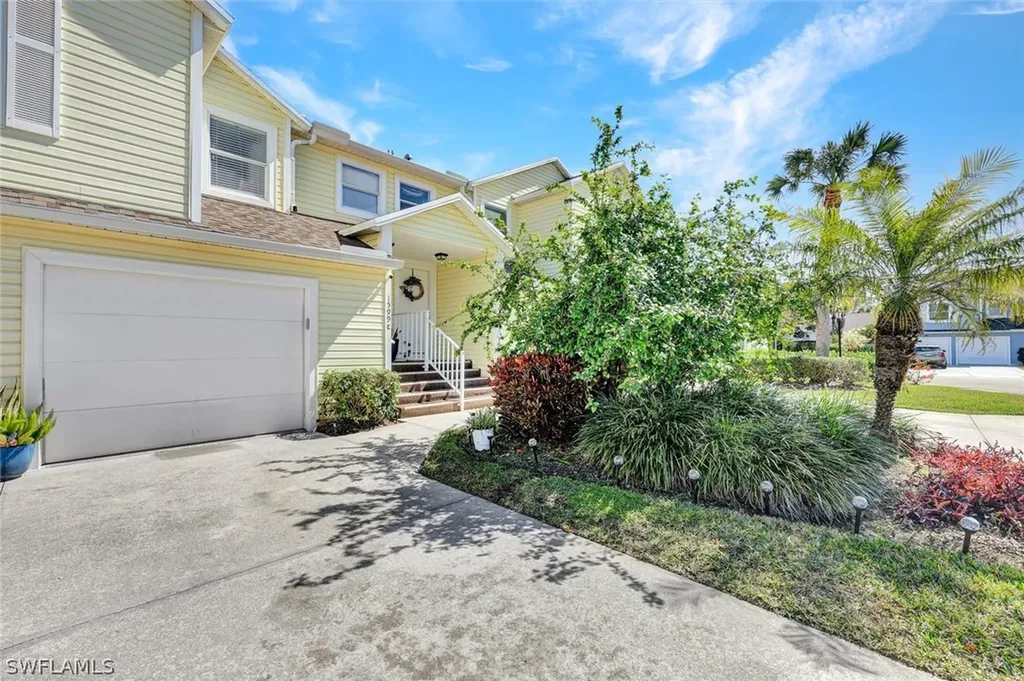 1599 Trafalgar Lane Naples FL 34116