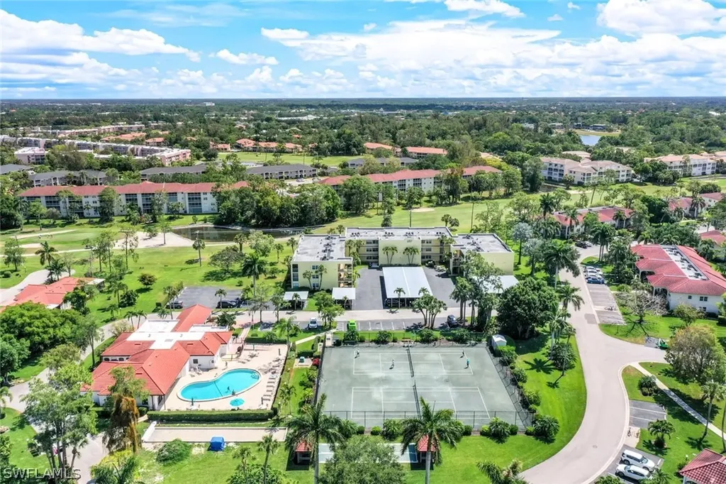 1057 Forest Lakes Drive Naples FL 34105