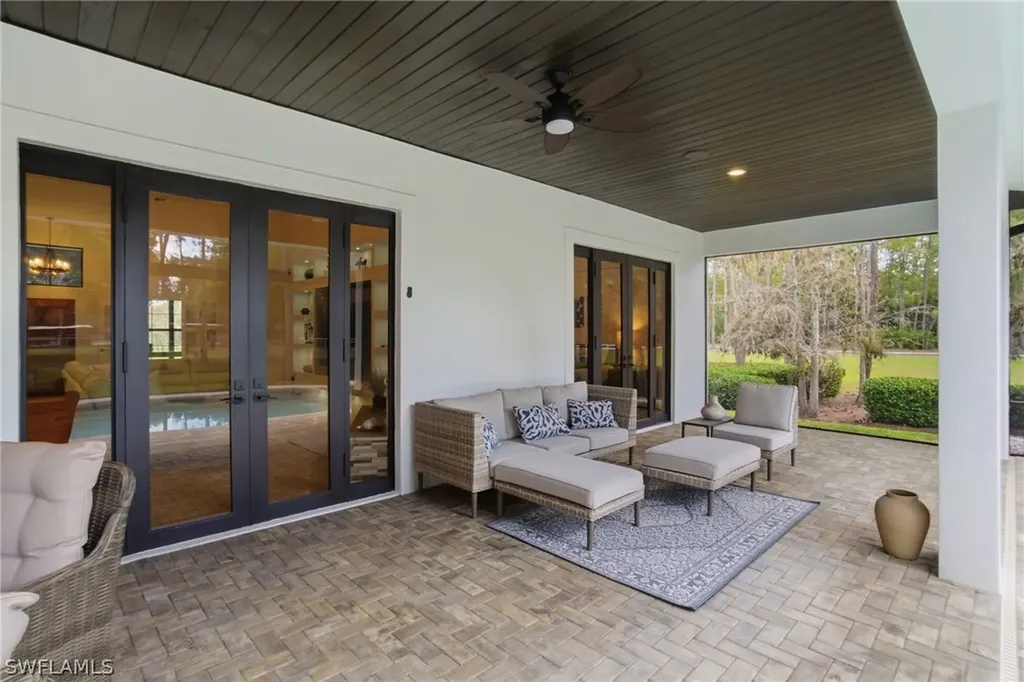 4740 5th Avenue SW Naples FL 34119