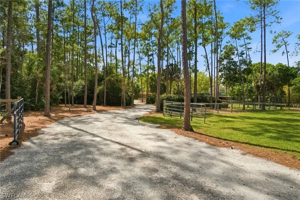 4740 5th Avenue SW Naples FL 34119
