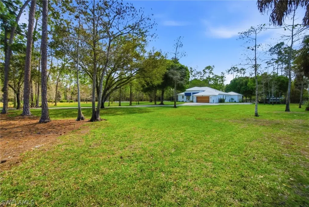 4740 5th Avenue SW Naples FL 34119