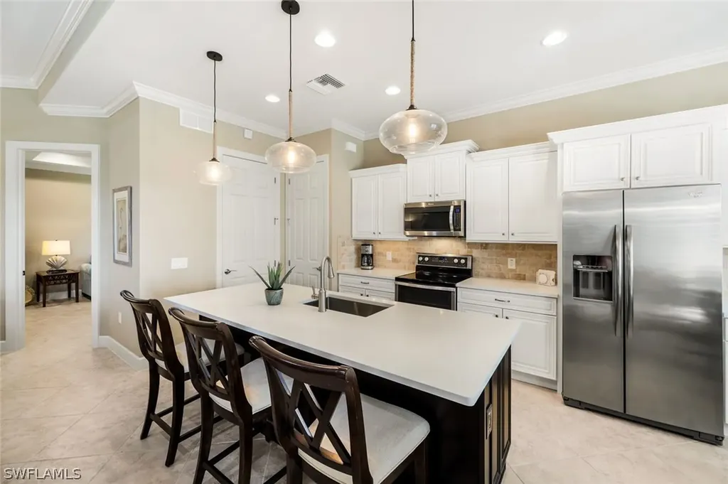 9112 Siesta Bay Drive Naples FL 34120