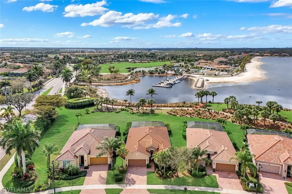 9112 Siesta Bay Drive Naples FL 34120