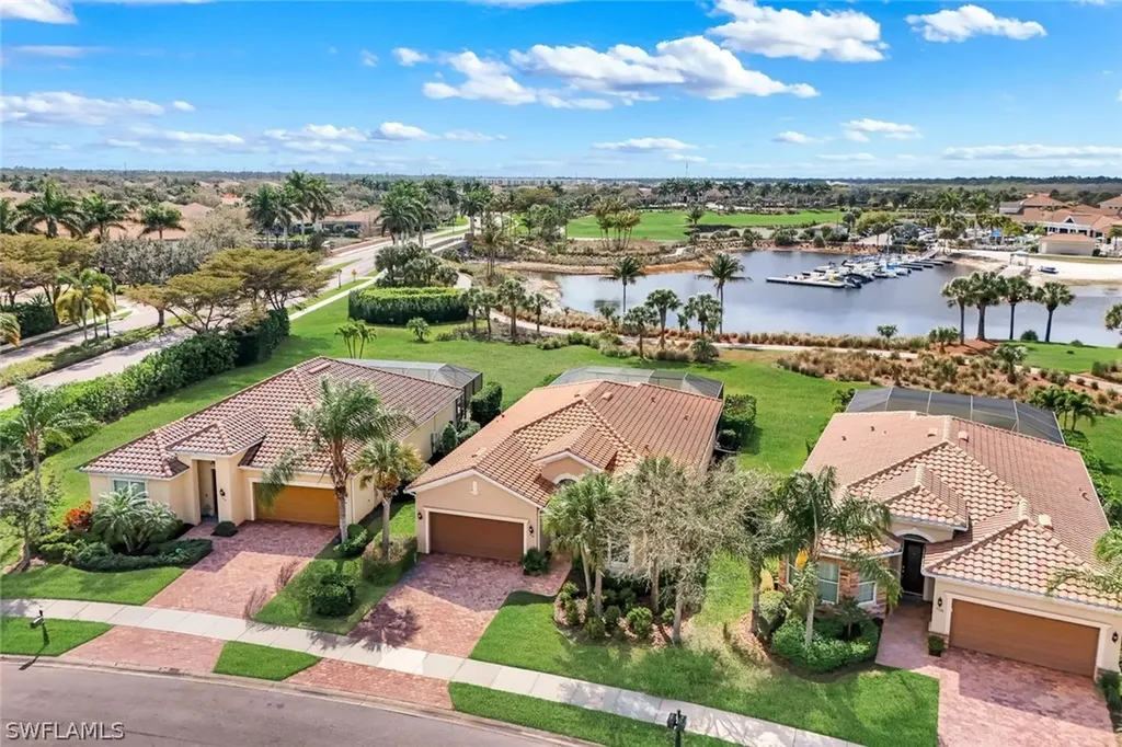 9112 Siesta Bay Drive Naples FL 34120