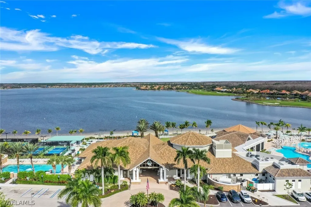 9112 Siesta Bay Drive Naples FL 34120