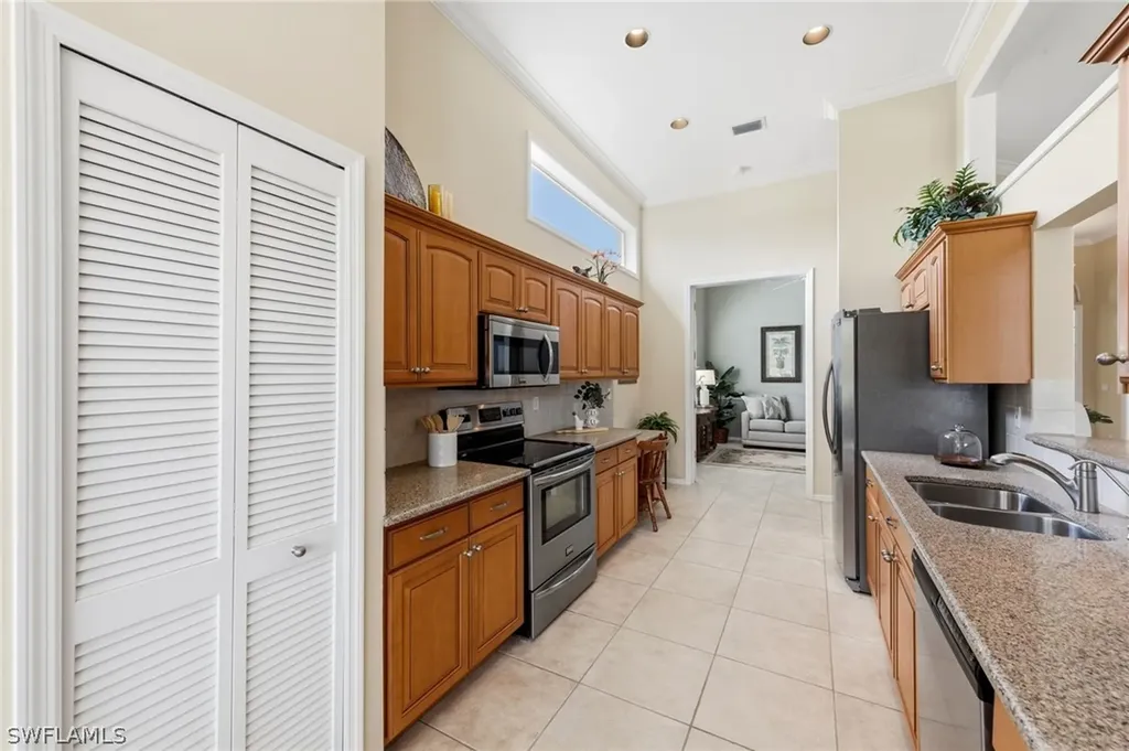 19427 Silver Oak Drive Estero FL 33967