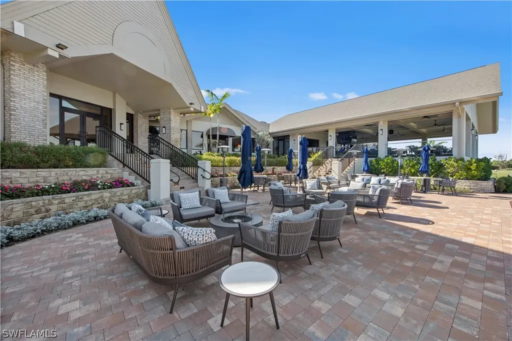 19427 Silver Oak Drive Estero FL 33967