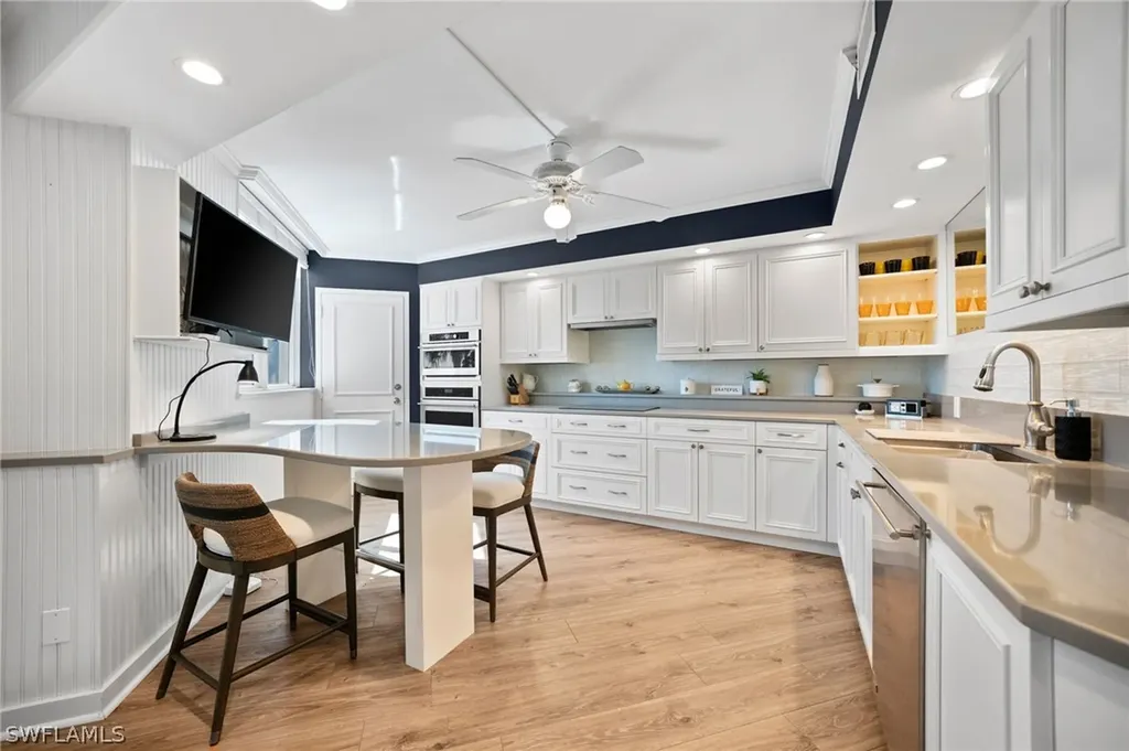 5555 Heron Point Drive Naples FL 34108